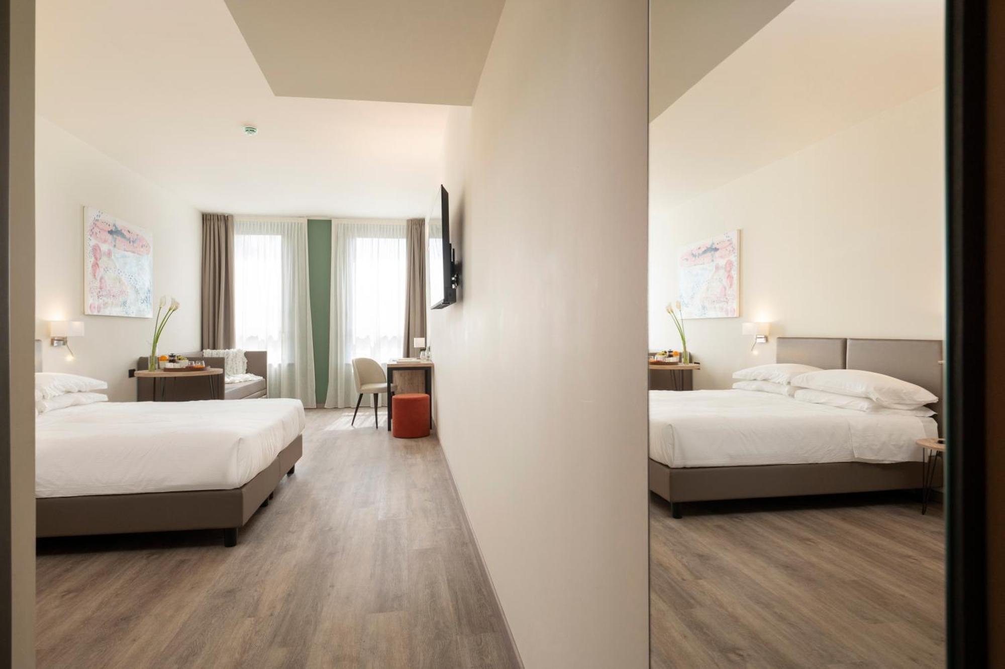 Hotel Plaza San Martino Siccomario Kültér fotó