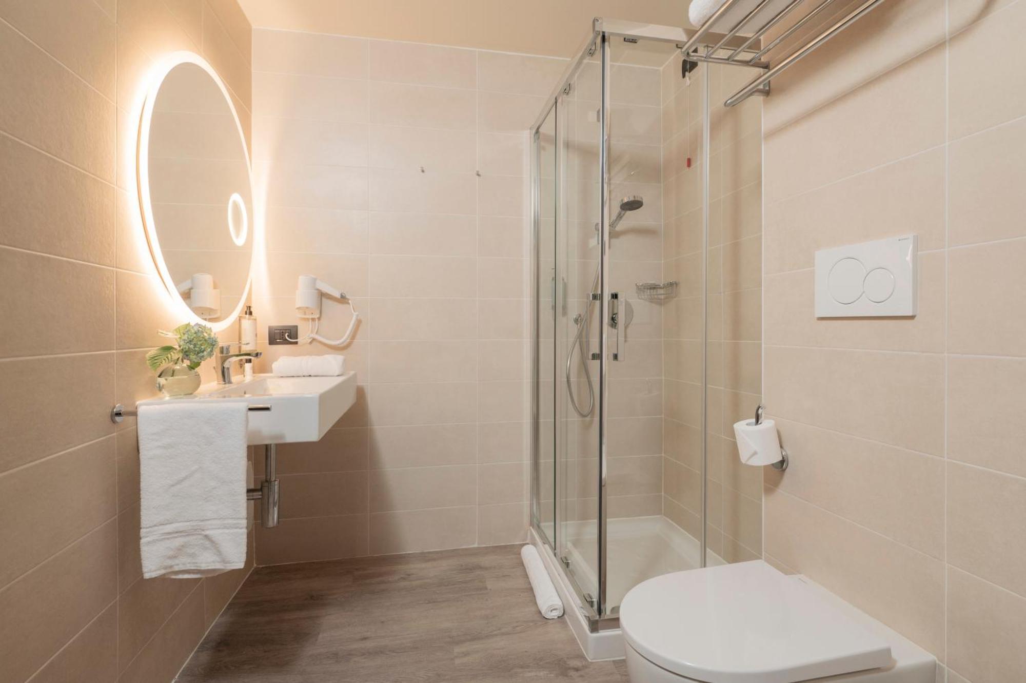 Hotel Plaza San Martino Siccomario Kültér fotó