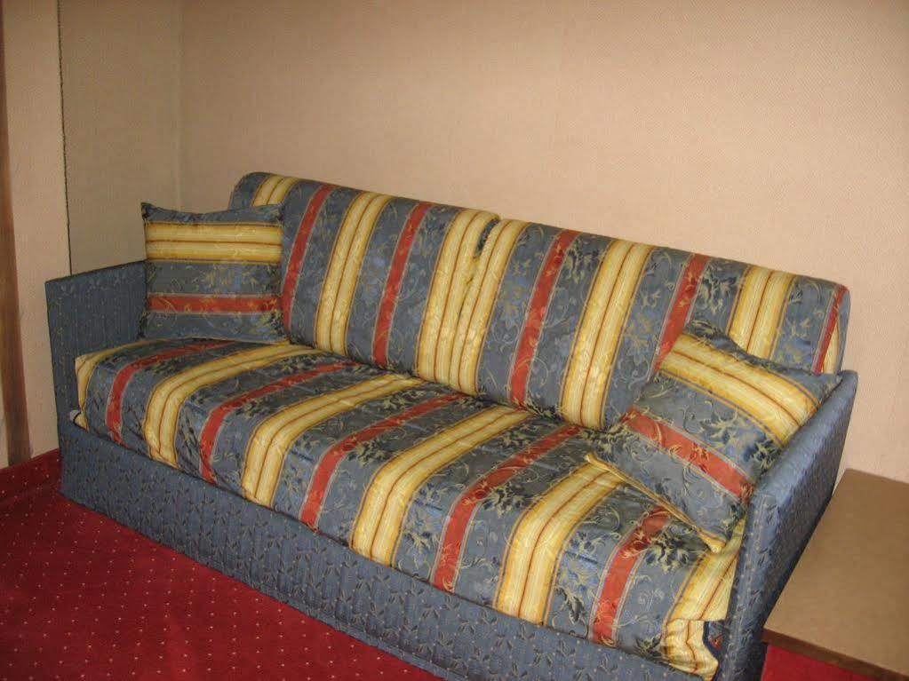 Hotel Plaza San Martino Siccomario Kültér fotó